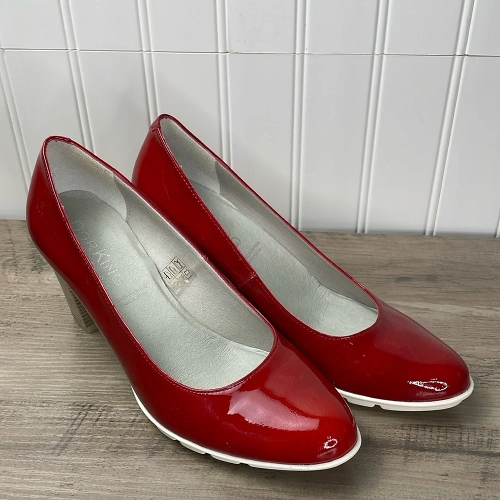 DorKing By Fluchos Red Patent Leather Stacked Heels Size 39 New Elegant Party‎